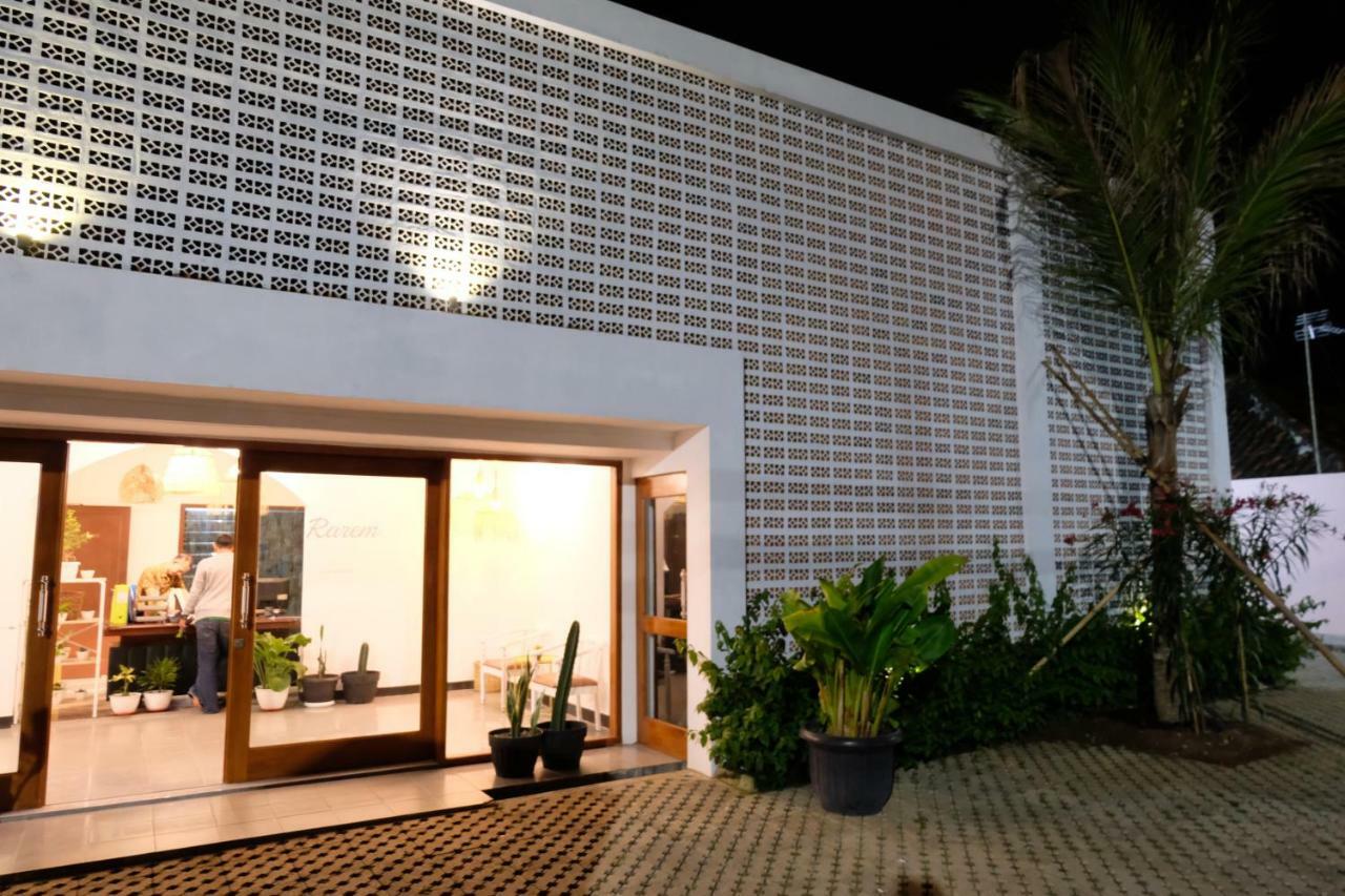 Rarem Bed & Breakfast Bandar Lampung Esterno foto