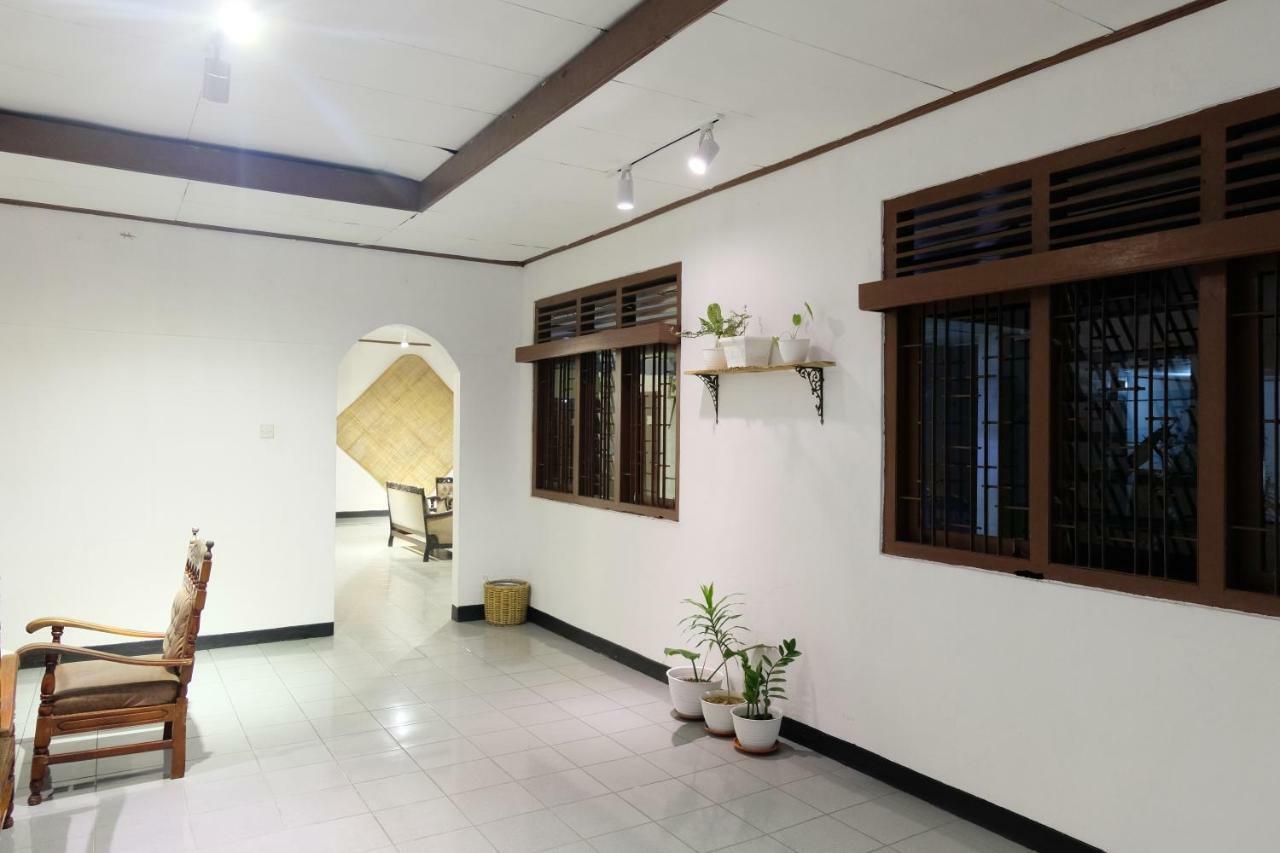 Rarem Bed & Breakfast Bandar Lampung Esterno foto