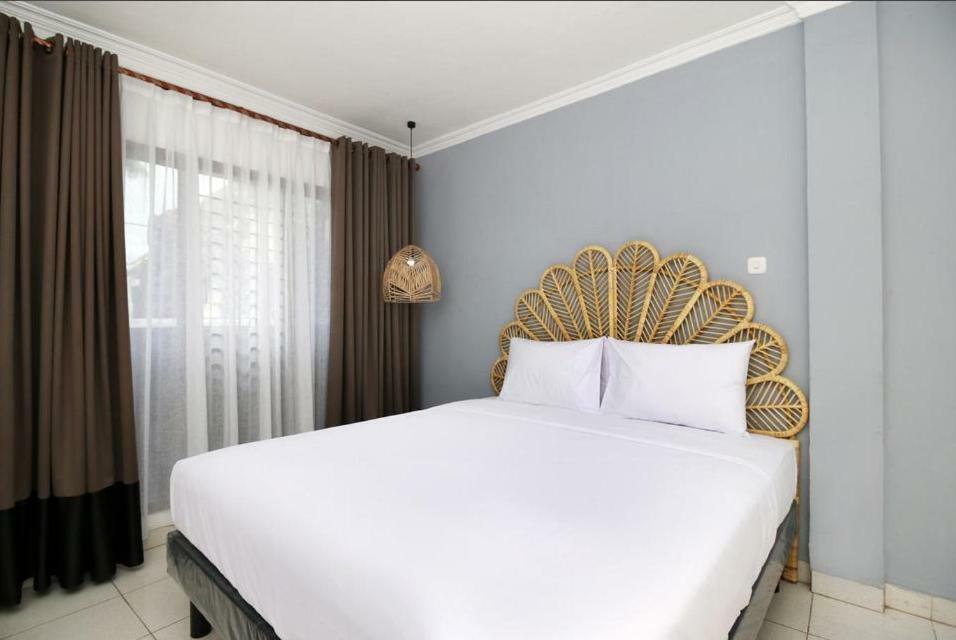 Rarem Bed & Breakfast Bandar Lampung Esterno foto